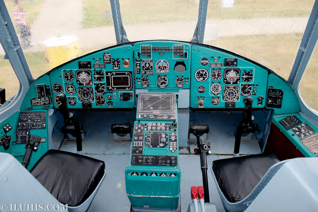 Макет приборной панели Ми-26 в киевском музее авиации
