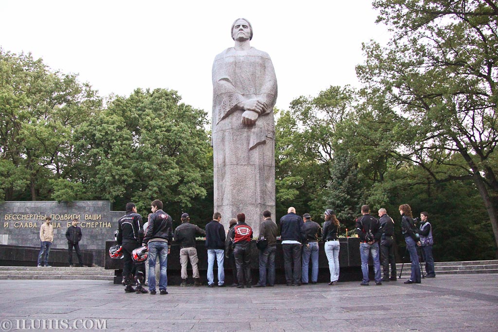 Байкеры почтили память погибших на войне. Харьков